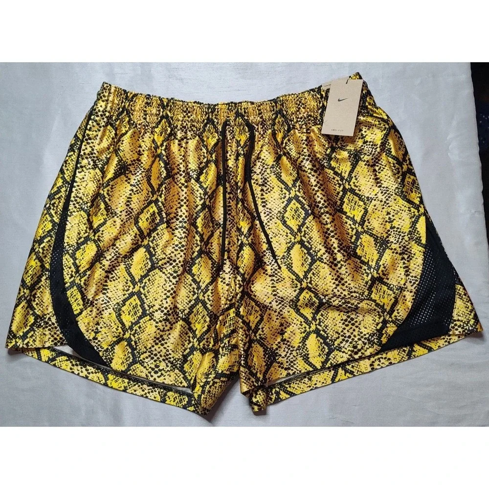 NIKE FLY Women 2XL Vivid Sulfur DRI-FIT Loose Snake Print Basketball Shorts NEW‎